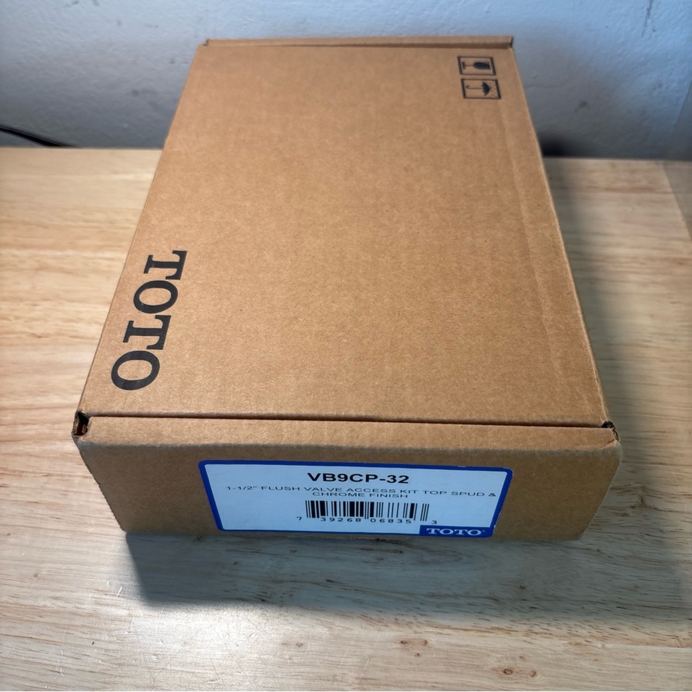 Toto VB9CP 32 1 1/2" FLUSH VALVE ACCESS Kit